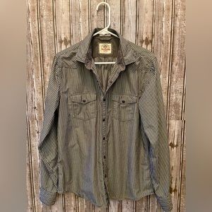 EXPRESS  Men’s size large long sleeve blue striped FITTED